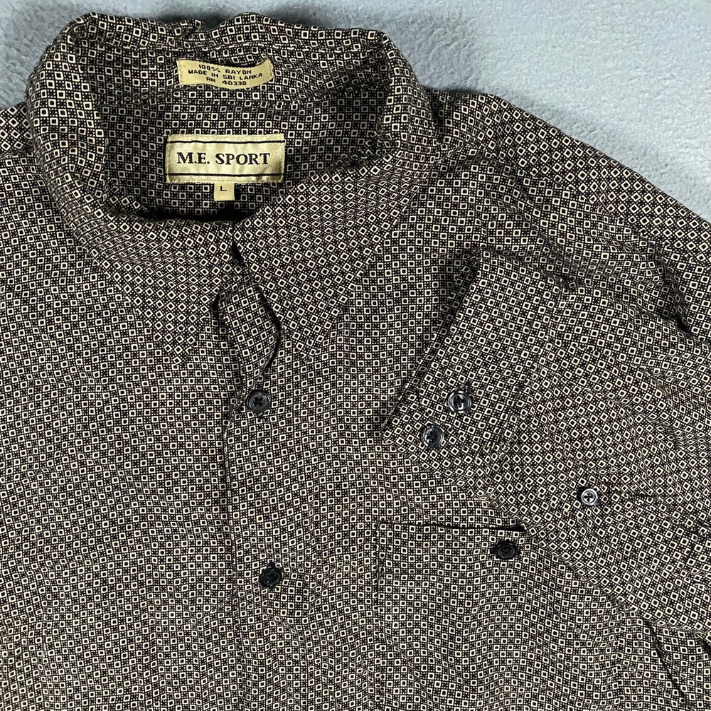 M.E. Sport Mens L Brown Geometric Square Print Rayon Button Down Shirt‎